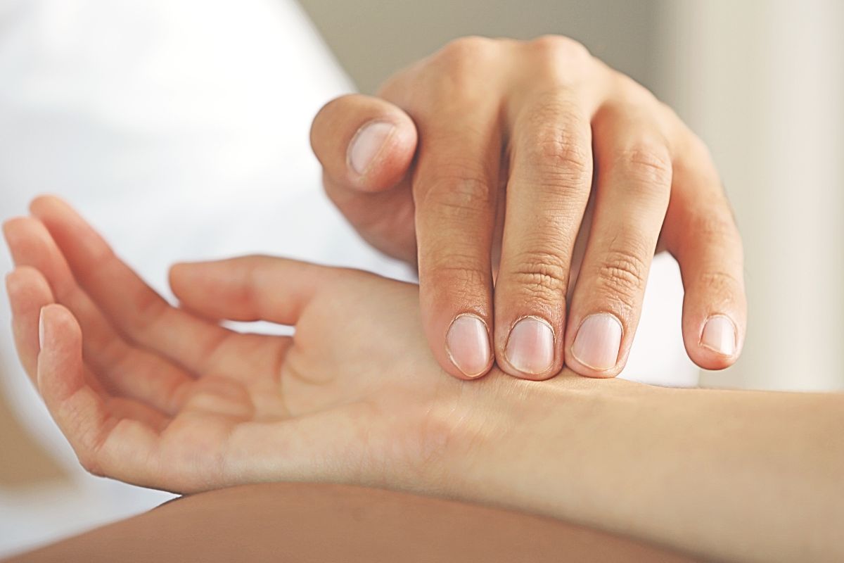 Polsdiagnose Consult met polsdiagnose